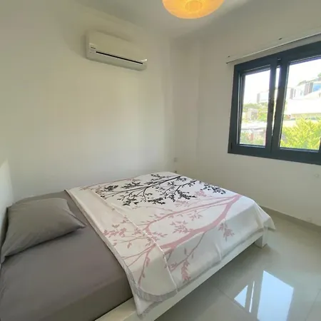 2 Bedroom Flat In Yalikavak 5 Minutes Walking Distance To The Sea * Гюндоган